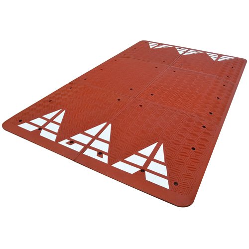 Coussin berlinois ralentisseur pour zone 30 en Haute-Savoie